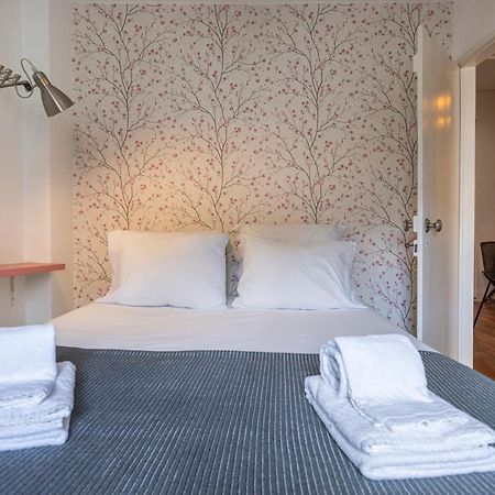 Alfama 2Bdr Duplex Apartment W/ Balcony By Lovelystay Lisboa Εξωτερικό φωτογραφία