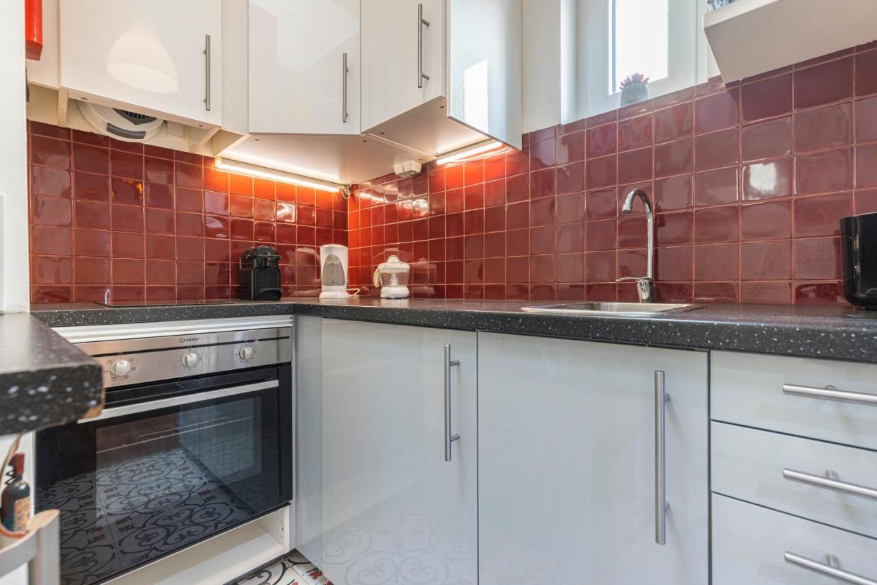 Alfama 2Bdr Duplex Apartment W/ Balcony By Lovelystay Lisboa Εξωτερικό φωτογραφία