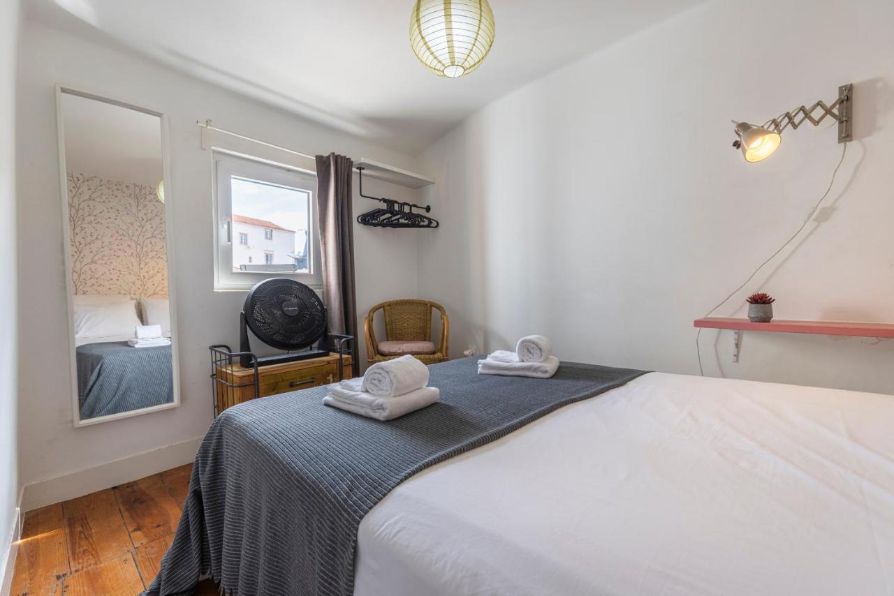 Alfama 2Bdr Duplex Apartment W/ Balcony By Lovelystay Lisboa Εξωτερικό φωτογραφία