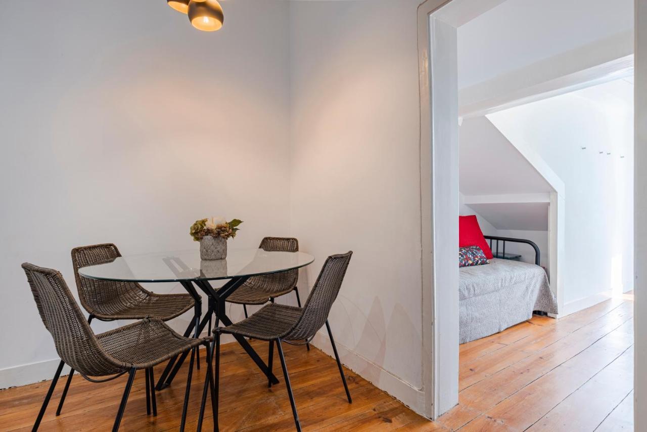 Alfama 2Bdr Duplex Apartment W/ Balcony By Lovelystay Lisboa Εξωτερικό φωτογραφία