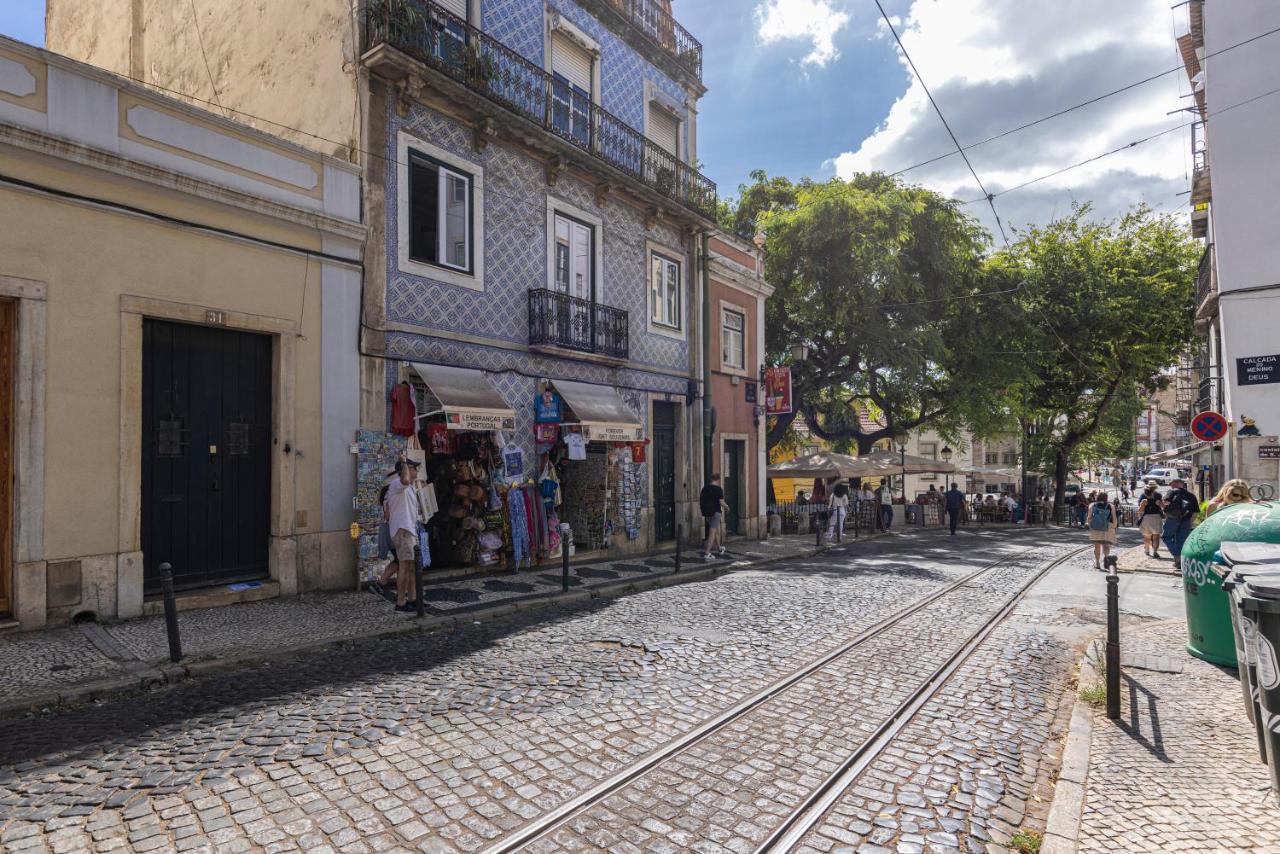 Alfama 2Bdr Duplex Apartment W/ Balcony By Lovelystay Lisboa Εξωτερικό φωτογραφία