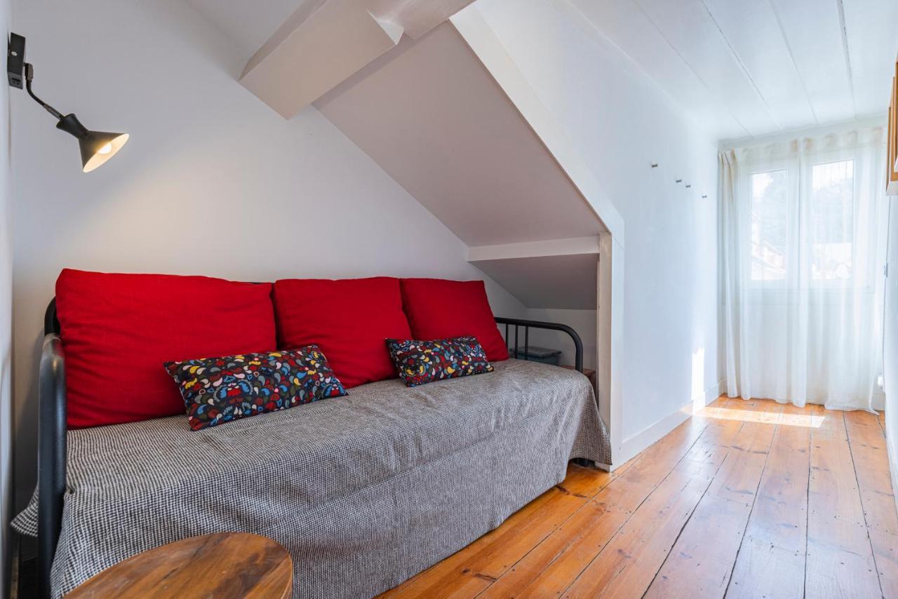 Alfama 2Bdr Duplex Apartment W/ Balcony By Lovelystay Lisboa Εξωτερικό φωτογραφία